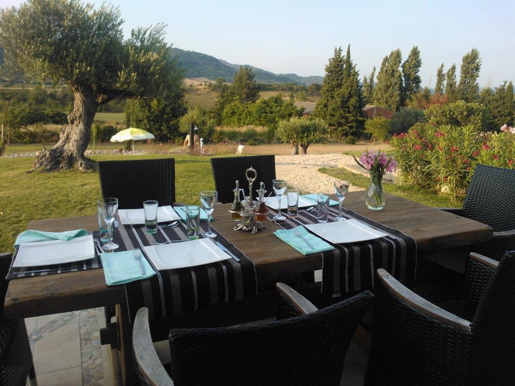 Relais De L'Alsou- Piscine Acomodação com café da manhã Labastide-en-Val Exterior foto